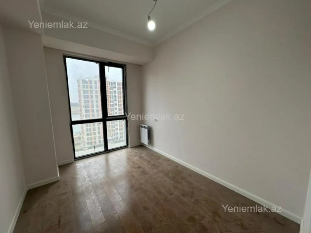 Satılır 3 otaqlı yeni tikili 82.03 m²