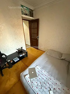 Satılır 2 otaqlı köhnə tikili 30 m²