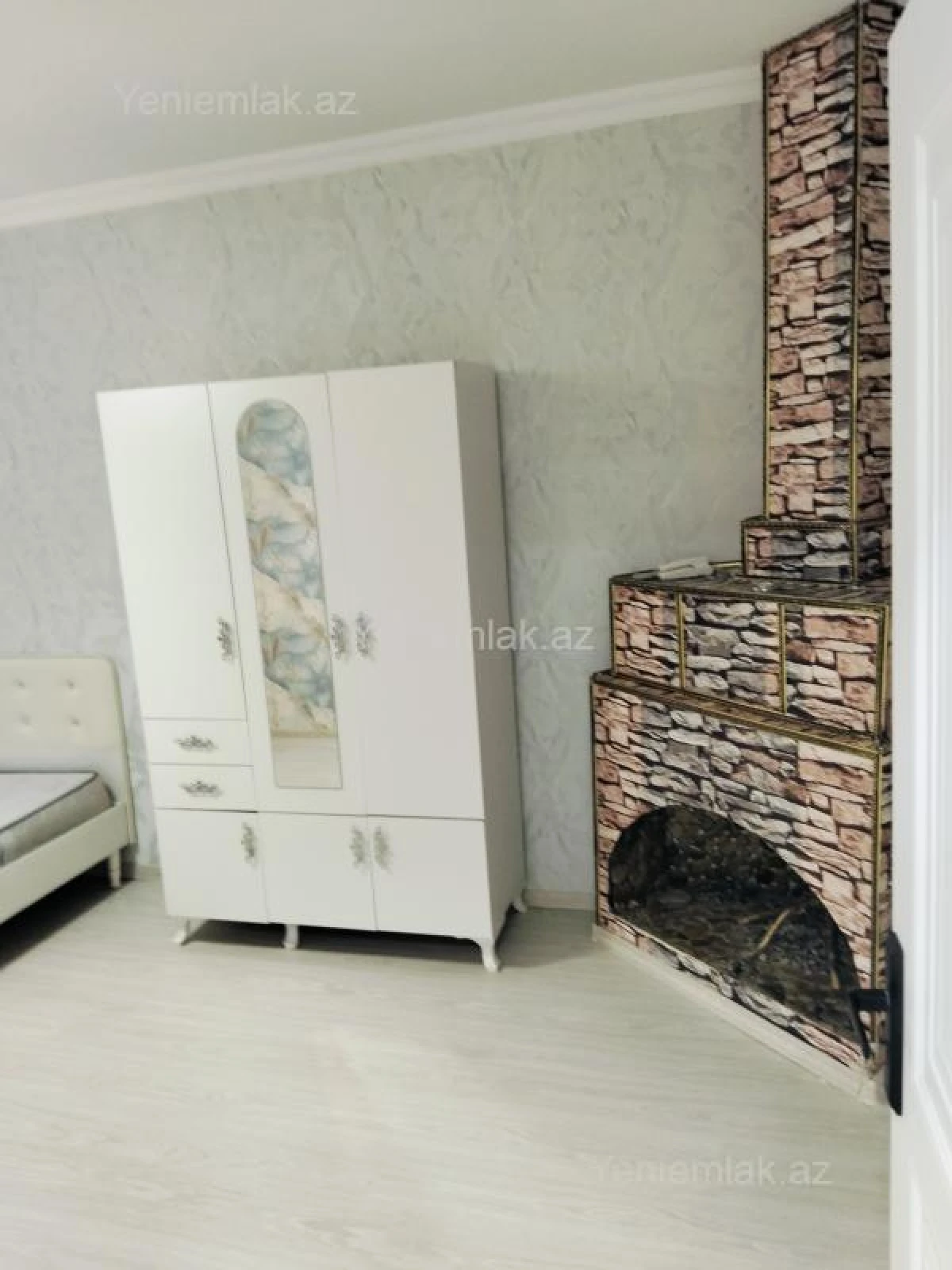 Satılır 2 otaqlı yeni tikili 70 m²