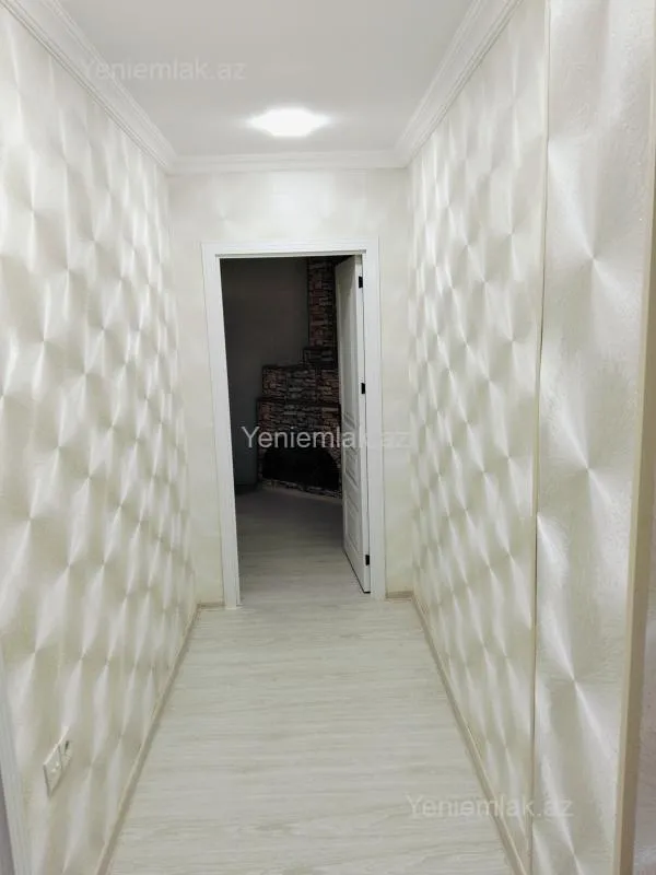 Satılır 2 otaqlı yeni tikili 70 m²