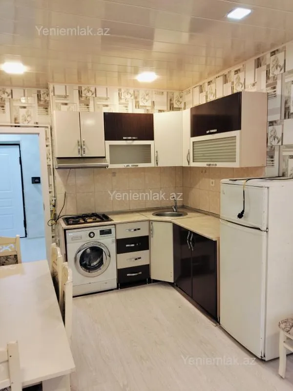 Satılır 2 otaqlı yeni tikili 70 m²