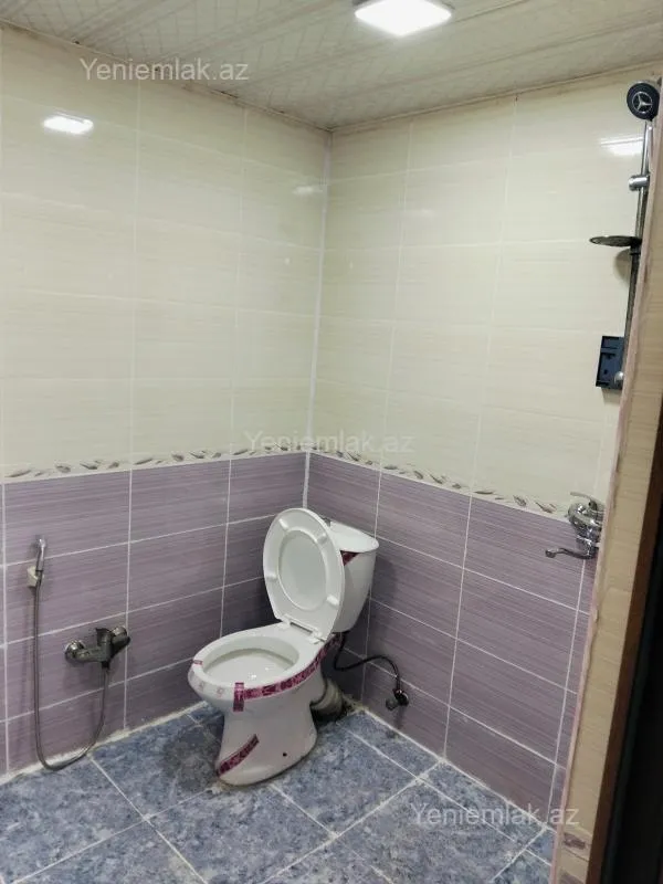 Satılır 2 otaqlı yeni tikili 70 m²