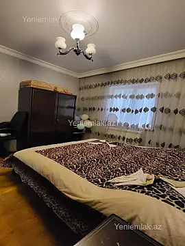 Satılır 7 otaqlı həyət evi 220 m²