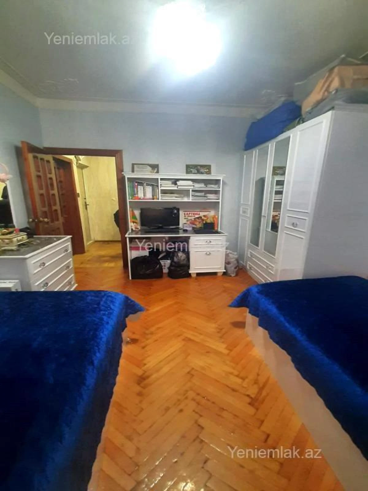 Satılır 4 otaqlı köhnə tikili 120 m²