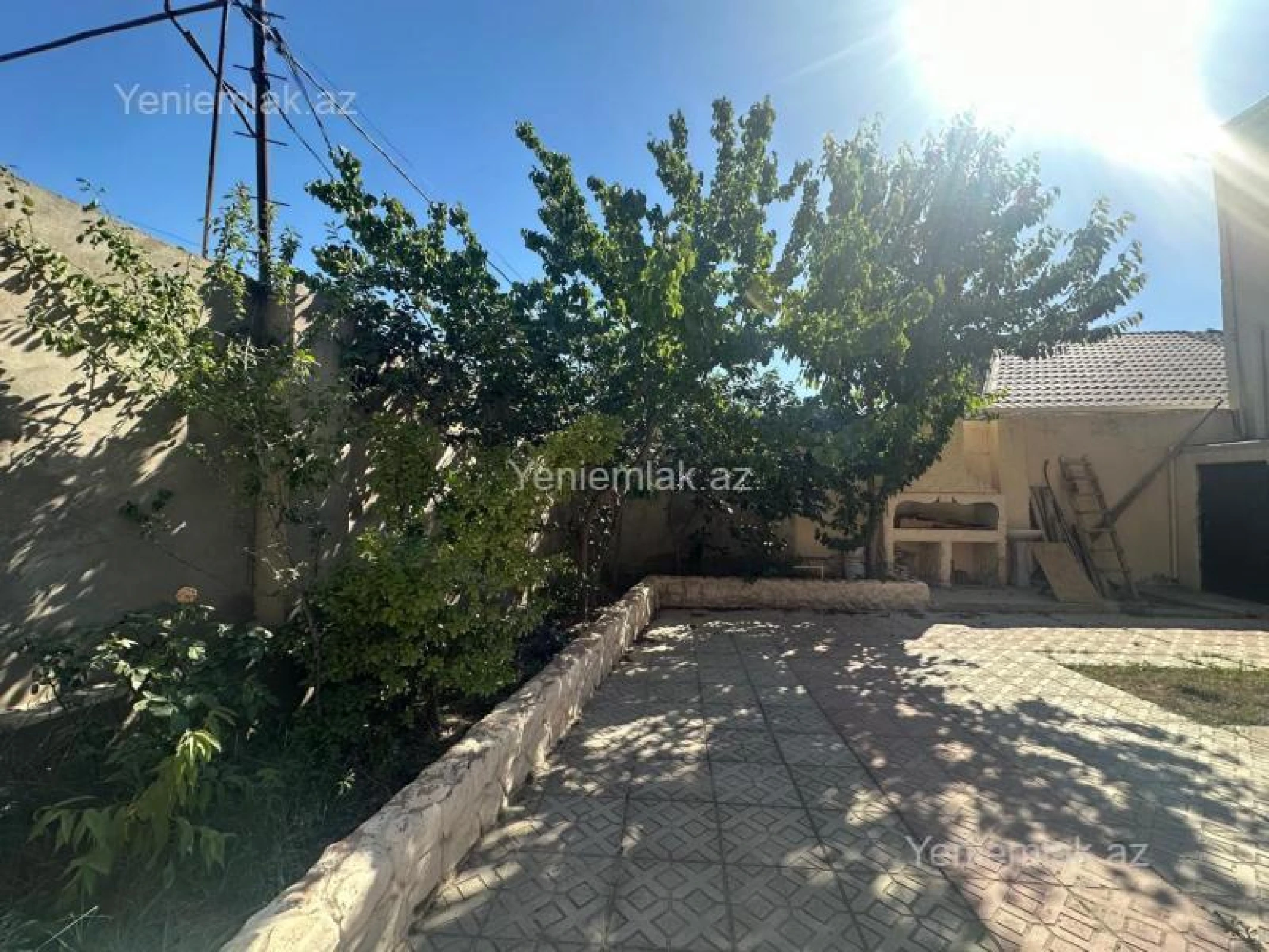 Satılır 6 otaqlı həyət evi 235 m²