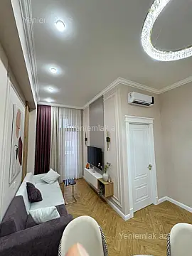 Satılır 2 otaqlı yeni tikili 50 m²