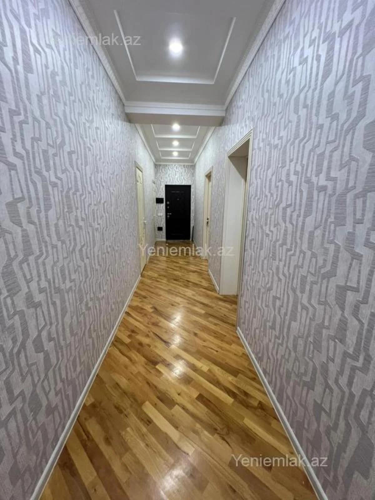 Satılır 3 otaqlı yeni tikili 90 m²