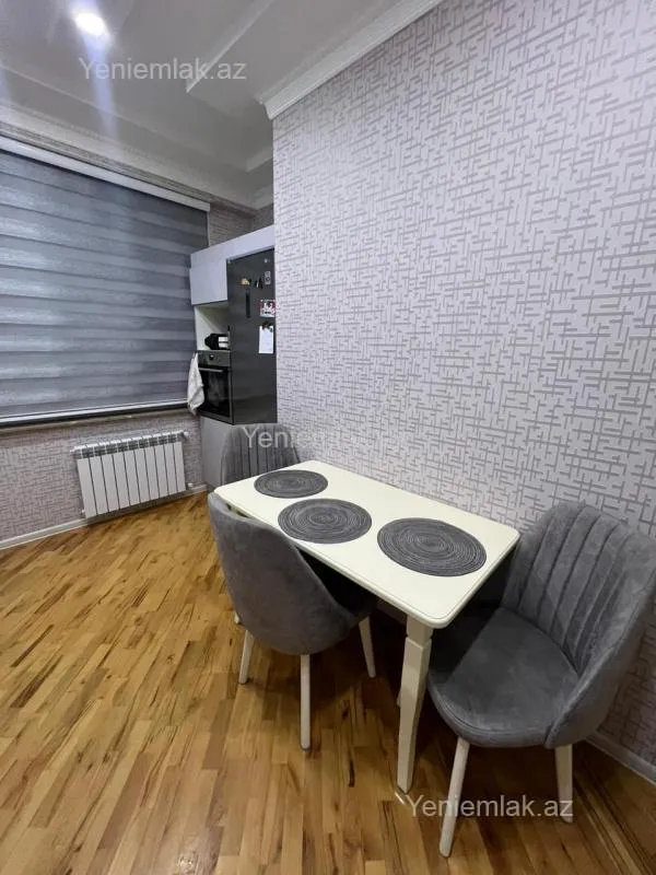 Satılır 3 otaqlı yeni tikili 90 m²