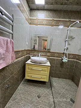 Satılır 3 otaqlı yeni tikili 90 m²