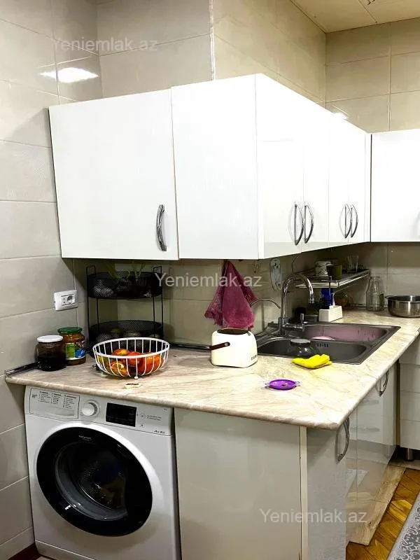 Satılır 3 otaqlı yeni tikili 105 m²
