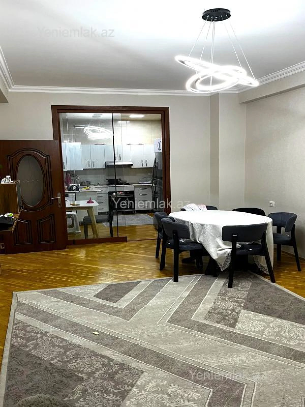 Satılır 3 otaqlı yeni tikili 105 m²