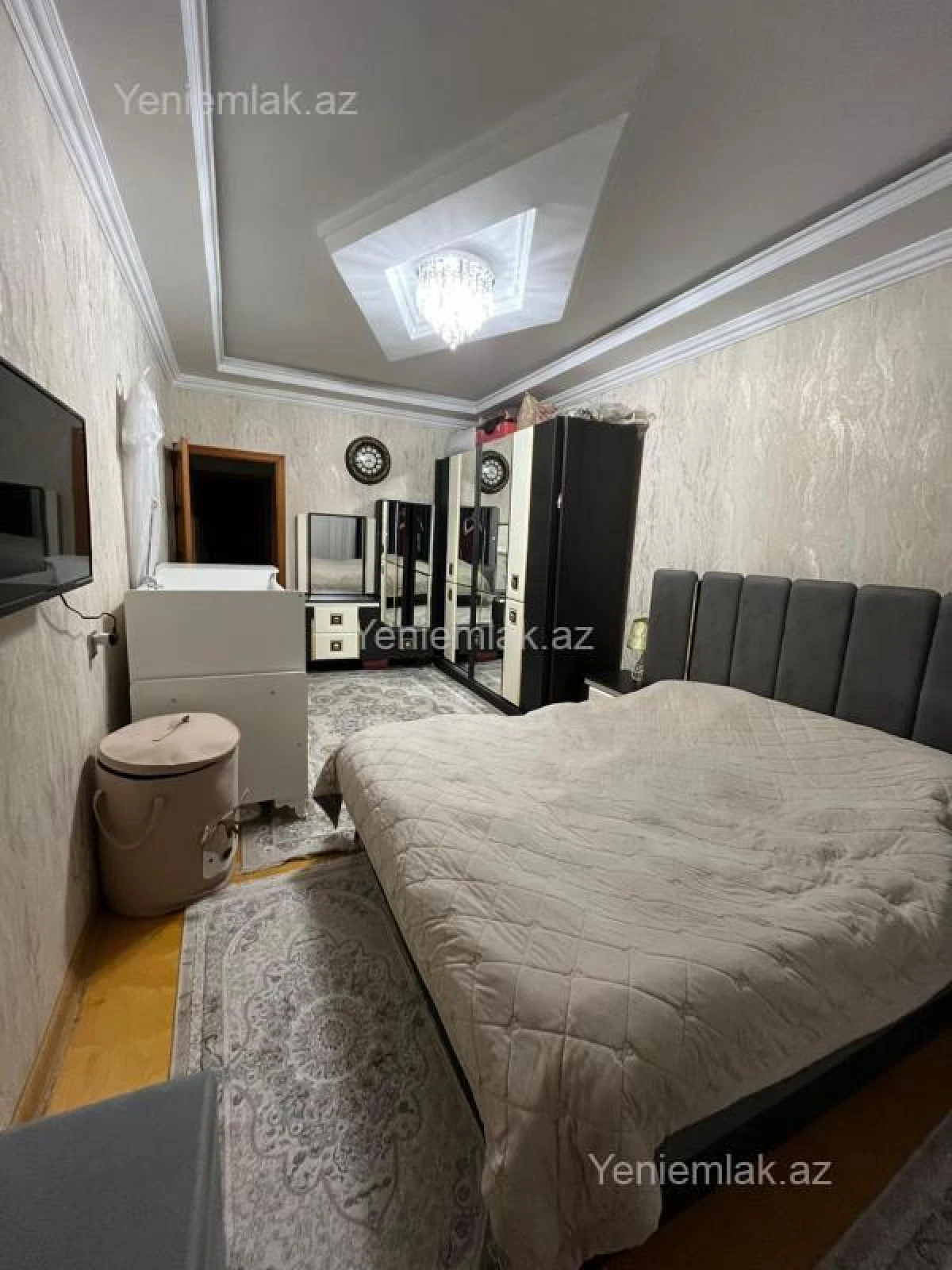 Satılır 5 otaqlı köhnə tikili 120 m²