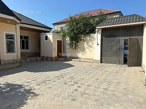 Satılır 4 otaqlı həyət evi 180 m²