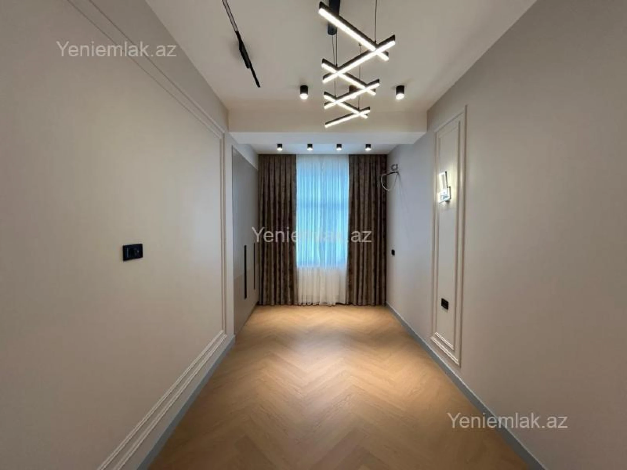 Satılır 3 otaqlı yeni tikili 120 m²