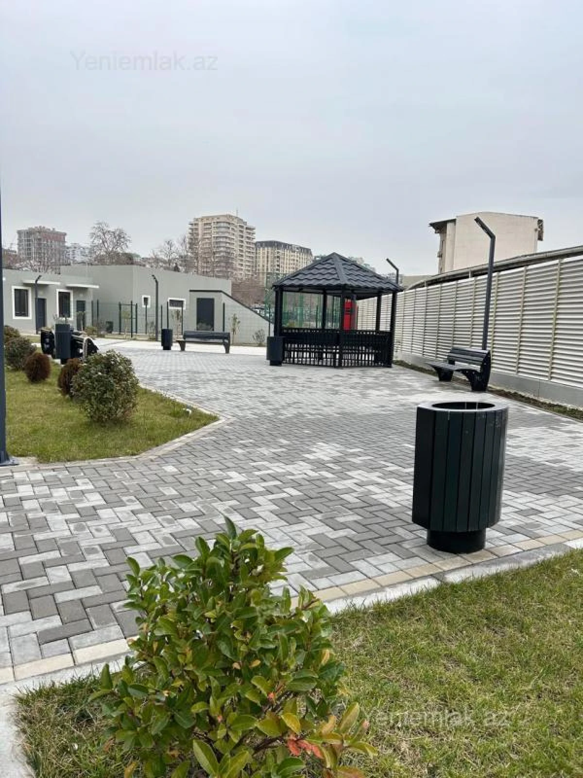 Satılır 3 otaqlı yeni tikili 120 m²