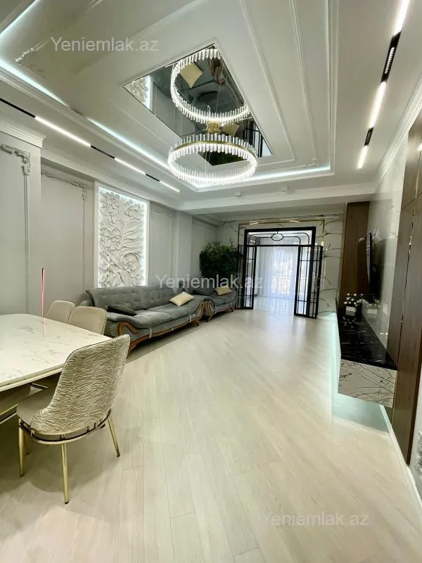 Satılır 3 otaqlı yeni tikili 111 m²