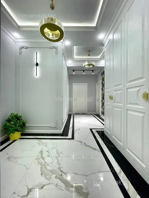 Satılır 3 otaqlı yeni tikili 111 m²