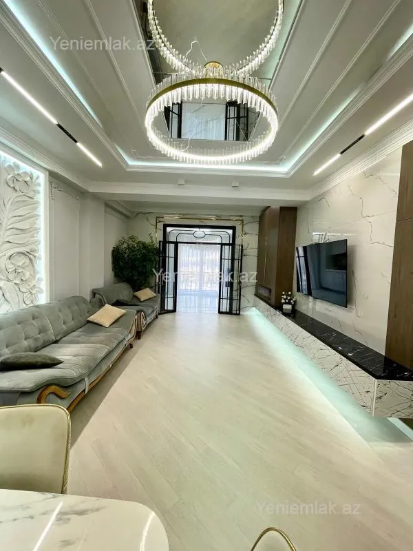 Satılır 3 otaqlı yeni tikili 111 m²