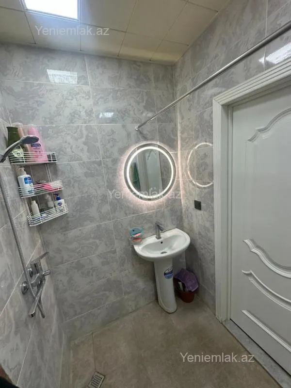 Satılır 3 otaqlı yeni tikili 86 m²