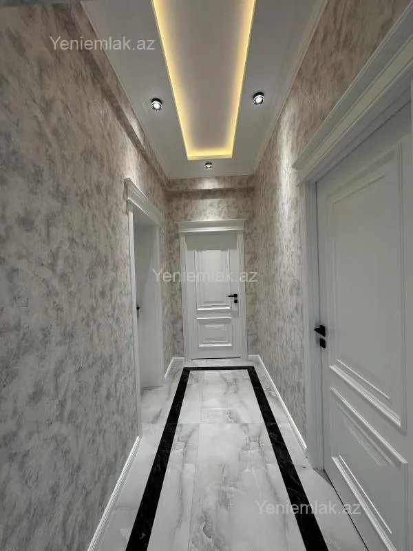 Satılır 3 otaqlı yeni tikili 108 m²