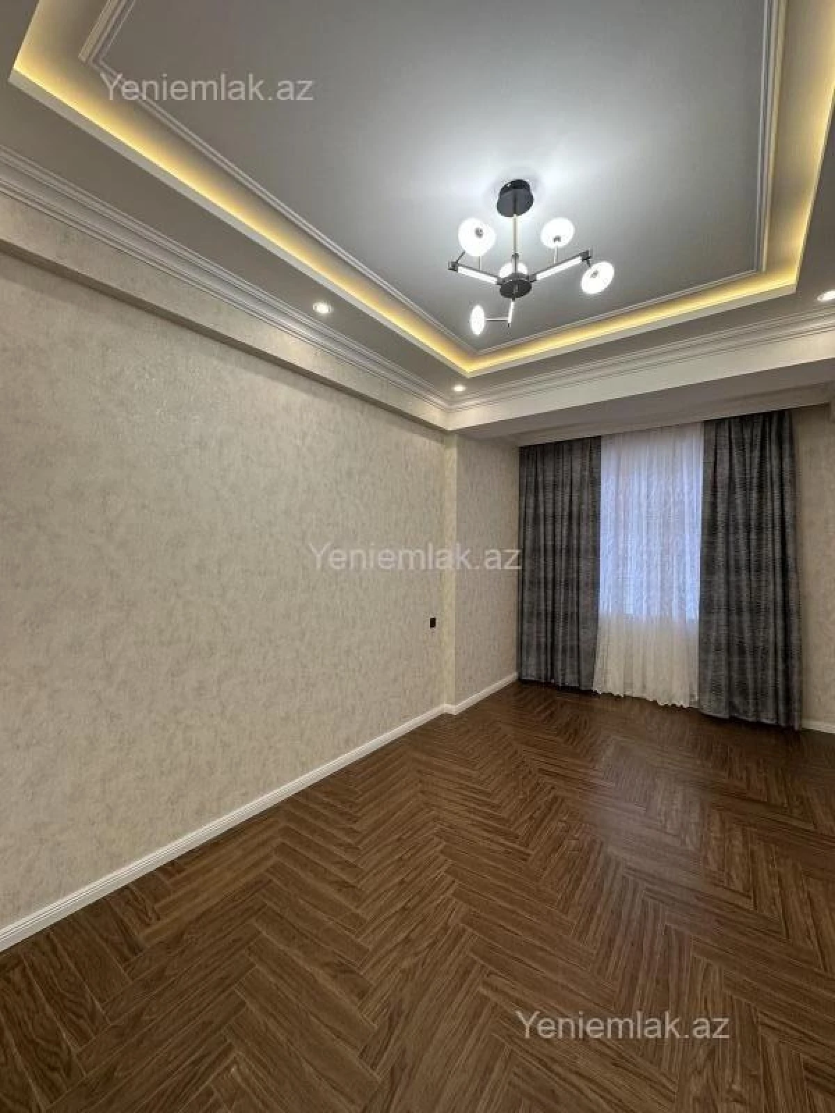 Satılır 3 otaqlı yeni tikili 108 m²
