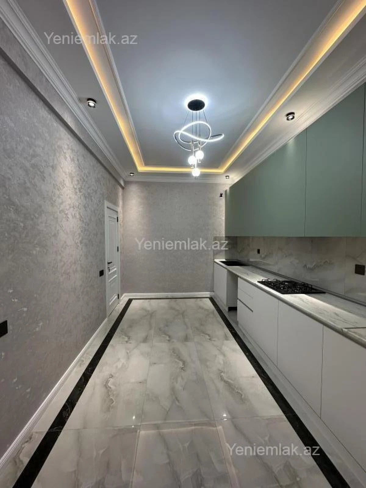 Satılır 3 otaqlı yeni tikili 108 m²