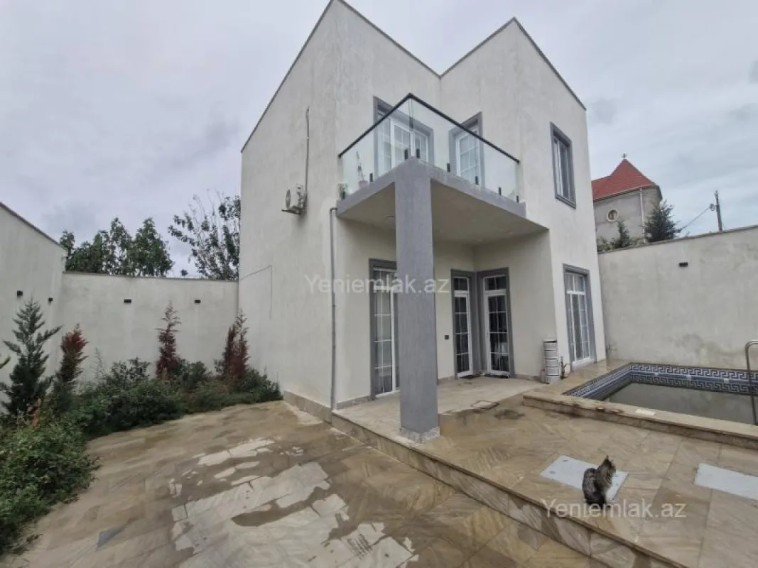 Satılır 5 otaqlı həyət evi 150 m²