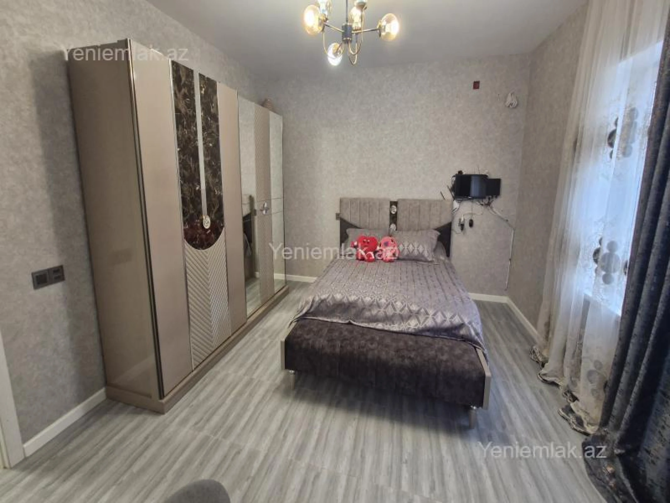 Satılır 5 otaqlı həyət evi 150 m²