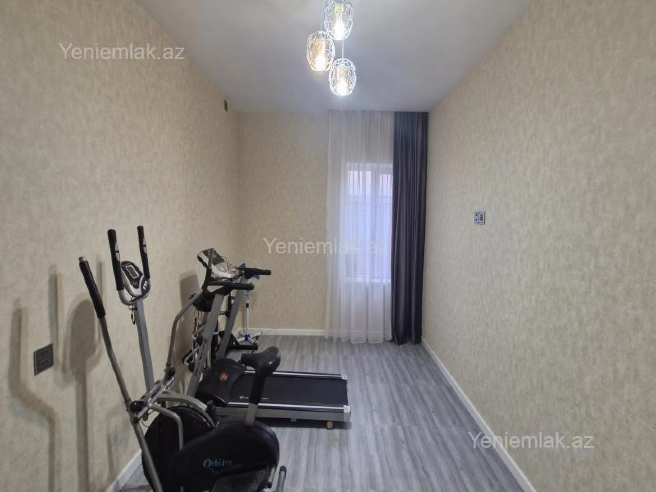 Satılır 5 otaqlı həyət evi 150 m²