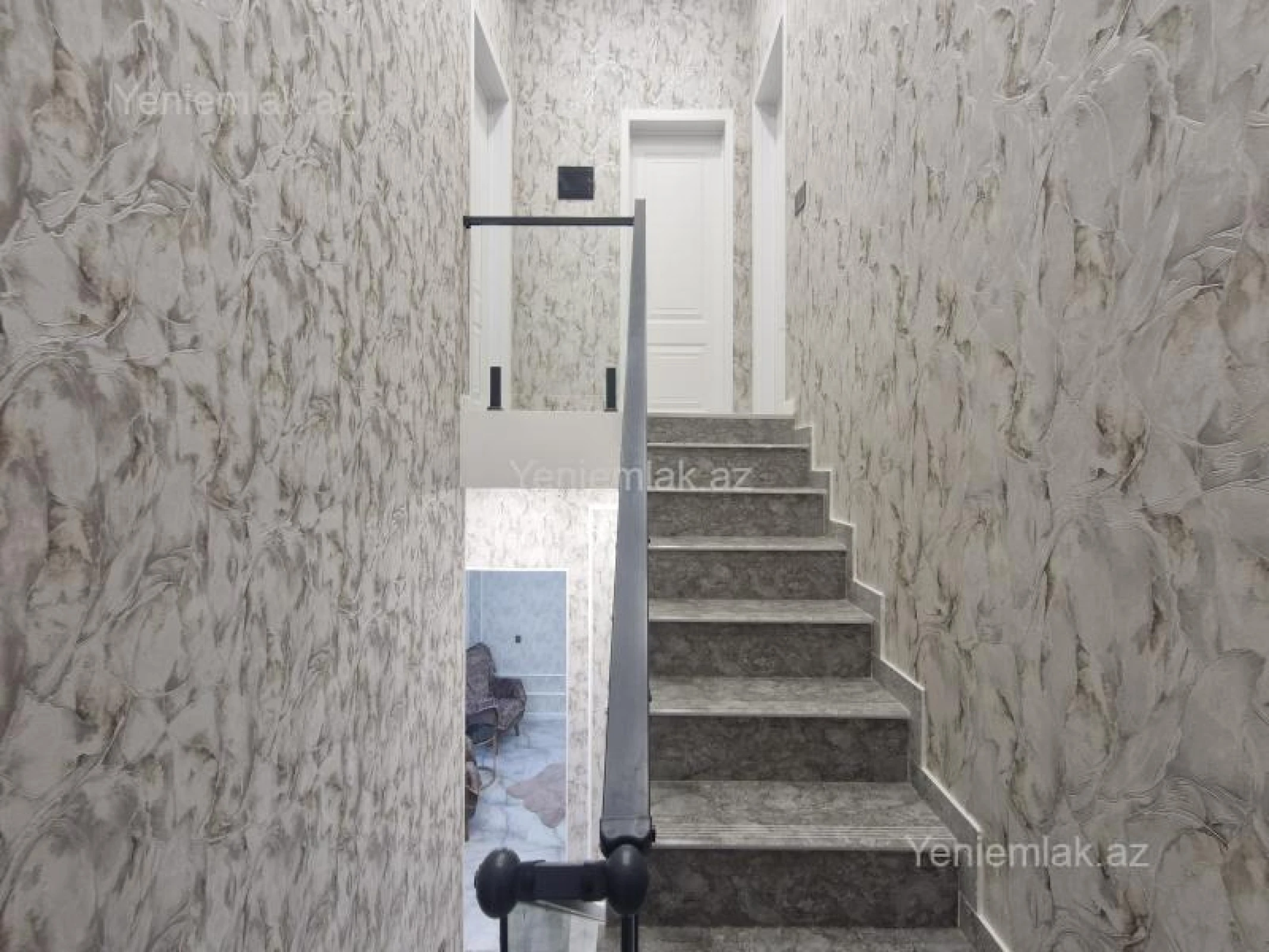 Satılır 5 otaqlı həyət evi 150 m²