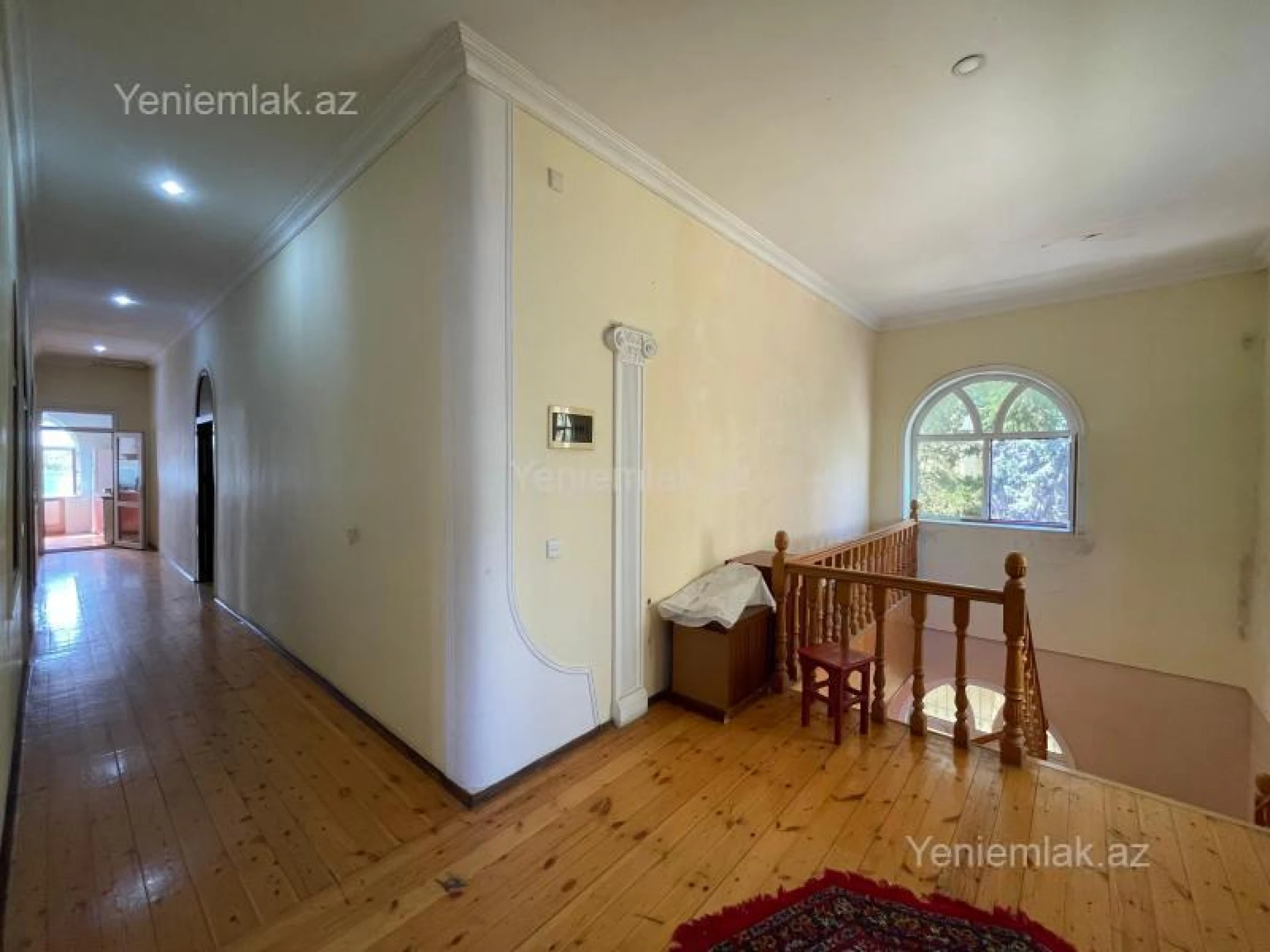 Satılır 6 otaqlı həyət evi 750 m²