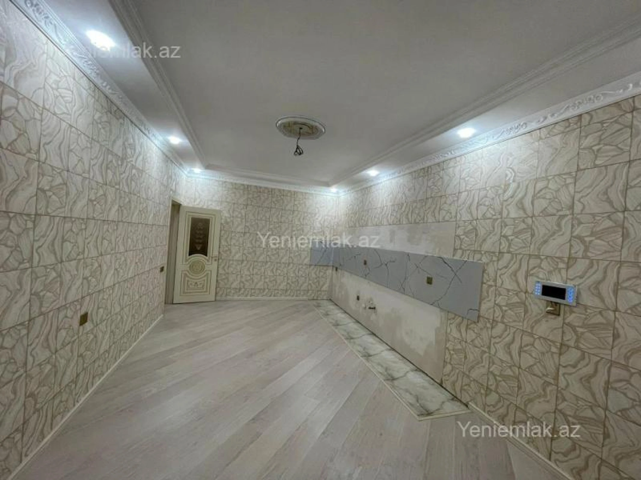 Satılır 6 otaqlı həyət evi 230 m²