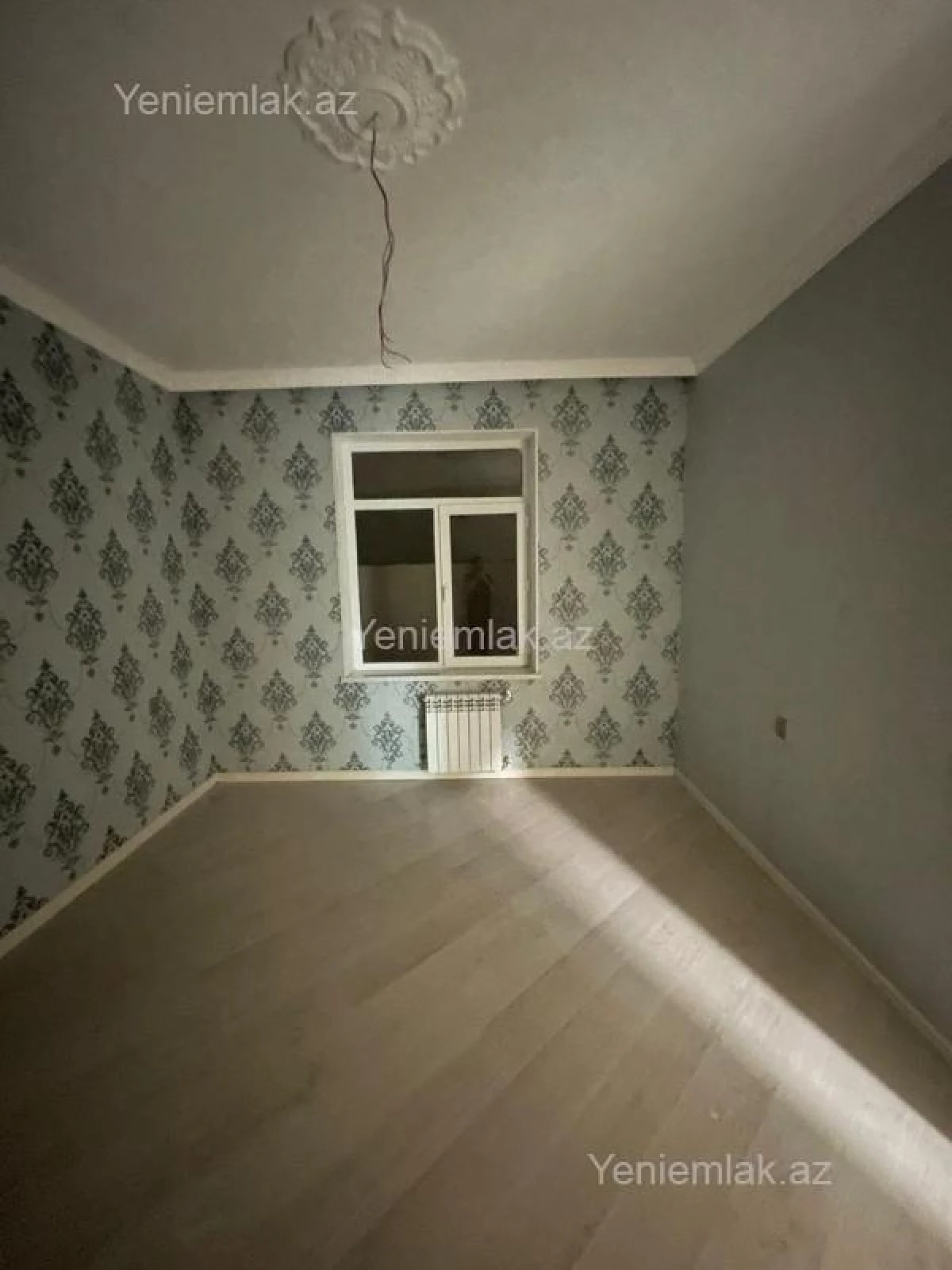 Satılır 6 otaqlı həyət evi 230 m²
