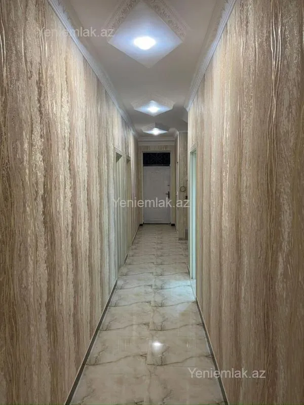 Satılır 6 otaqlı həyət evi 230 m²