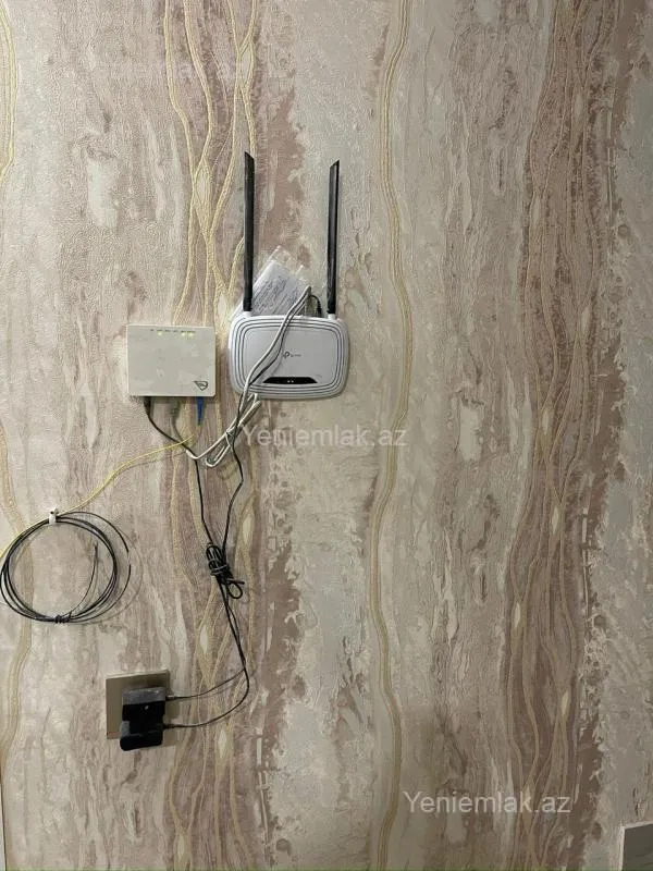 Satılır 6 otaqlı həyət evi 230 m²