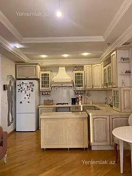 Satılır 3 otaqlı yeni tikili 113 m²