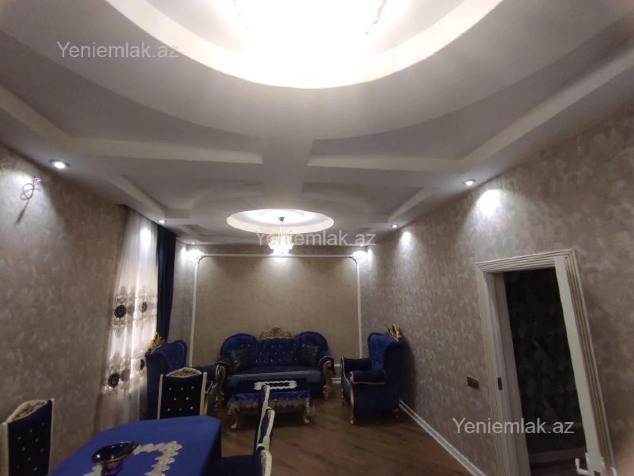 Satılır 6 otaqlı həyət evi 270 m²