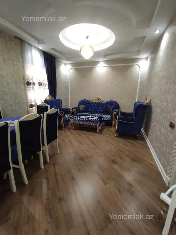 Satılır 6 otaqlı həyət evi 270 m²