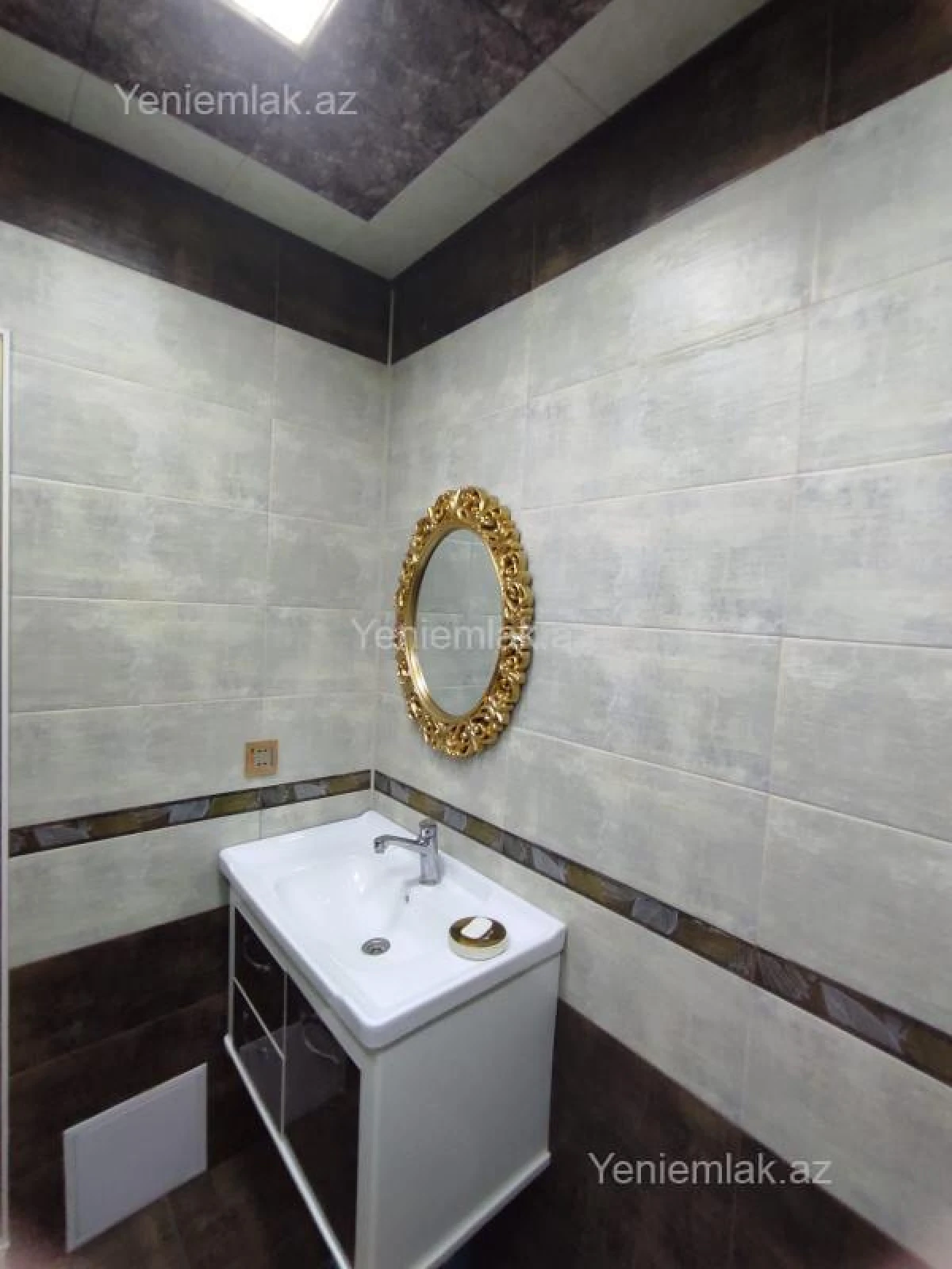 Satılır 6 otaqlı həyət evi 270 m²