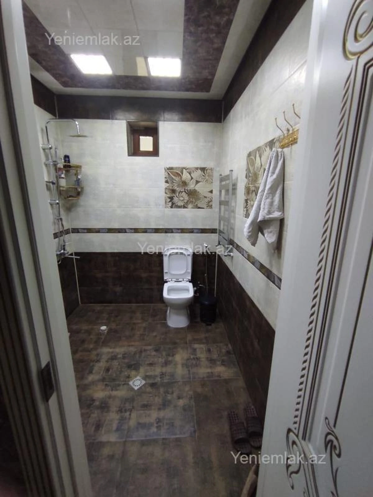 Satılır 6 otaqlı həyət evi 270 m²