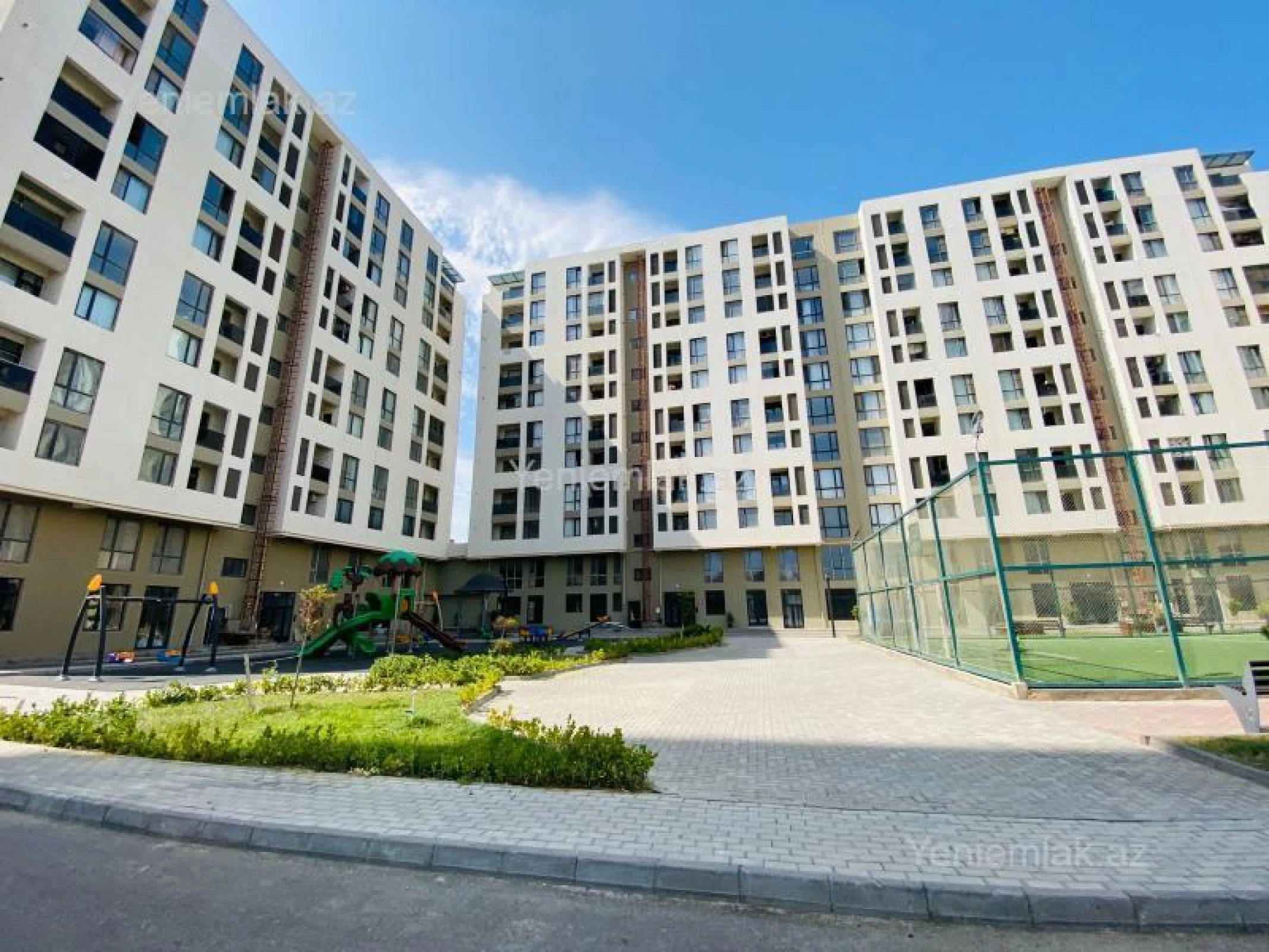 Satılır 3 otaqlı yeni tikili 82 m²