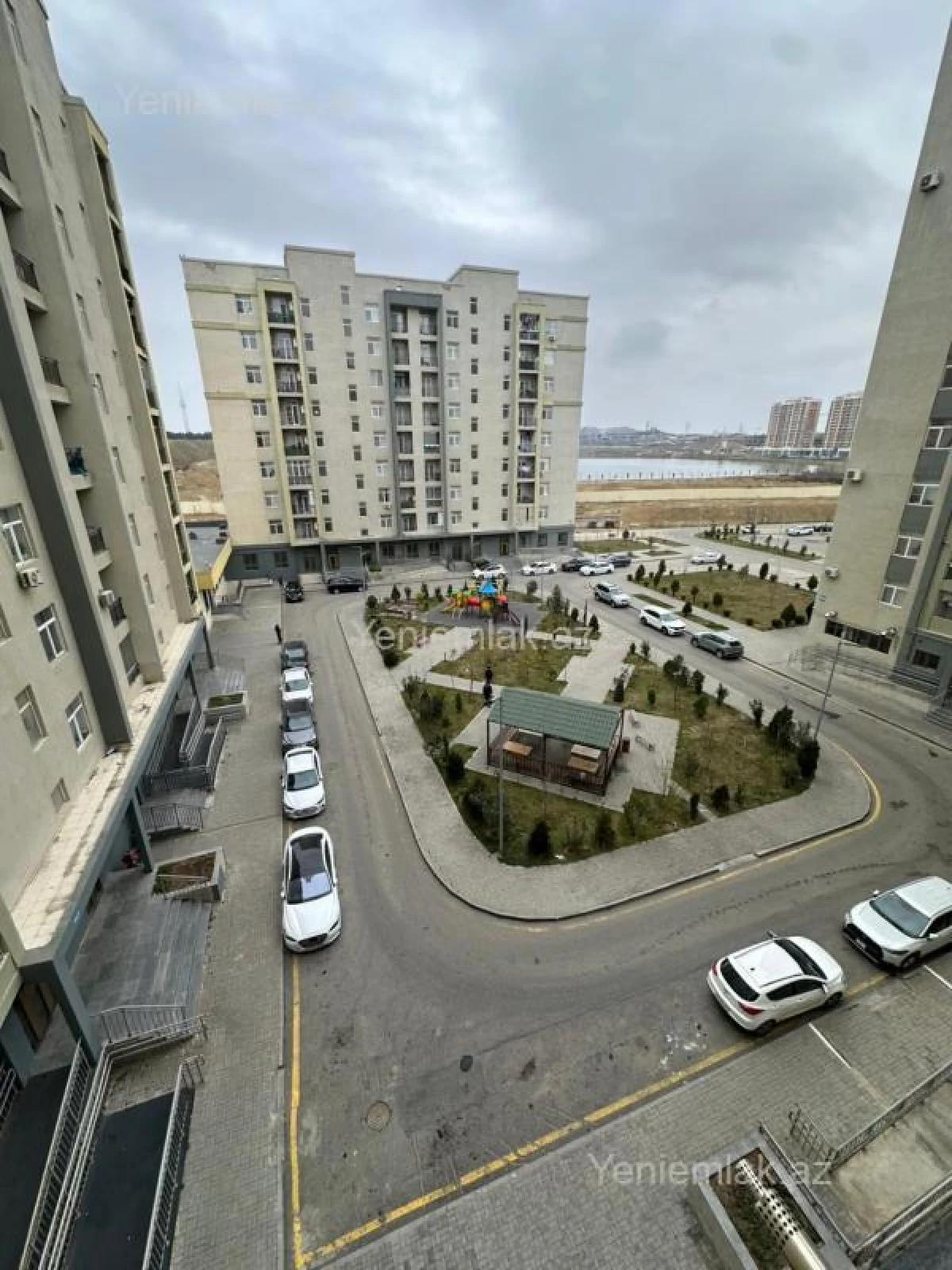 Satılır 2 otaqlı yeni tikili 62 m²