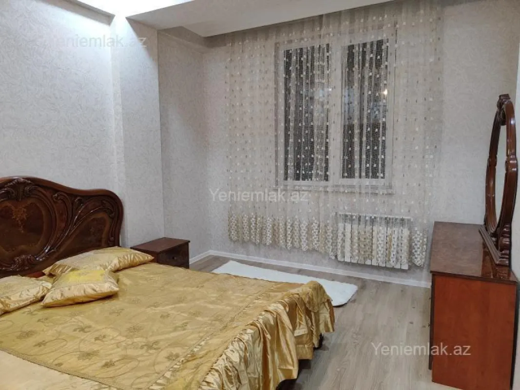Satılır 2 otaqlı yeni tikili 81 m²
