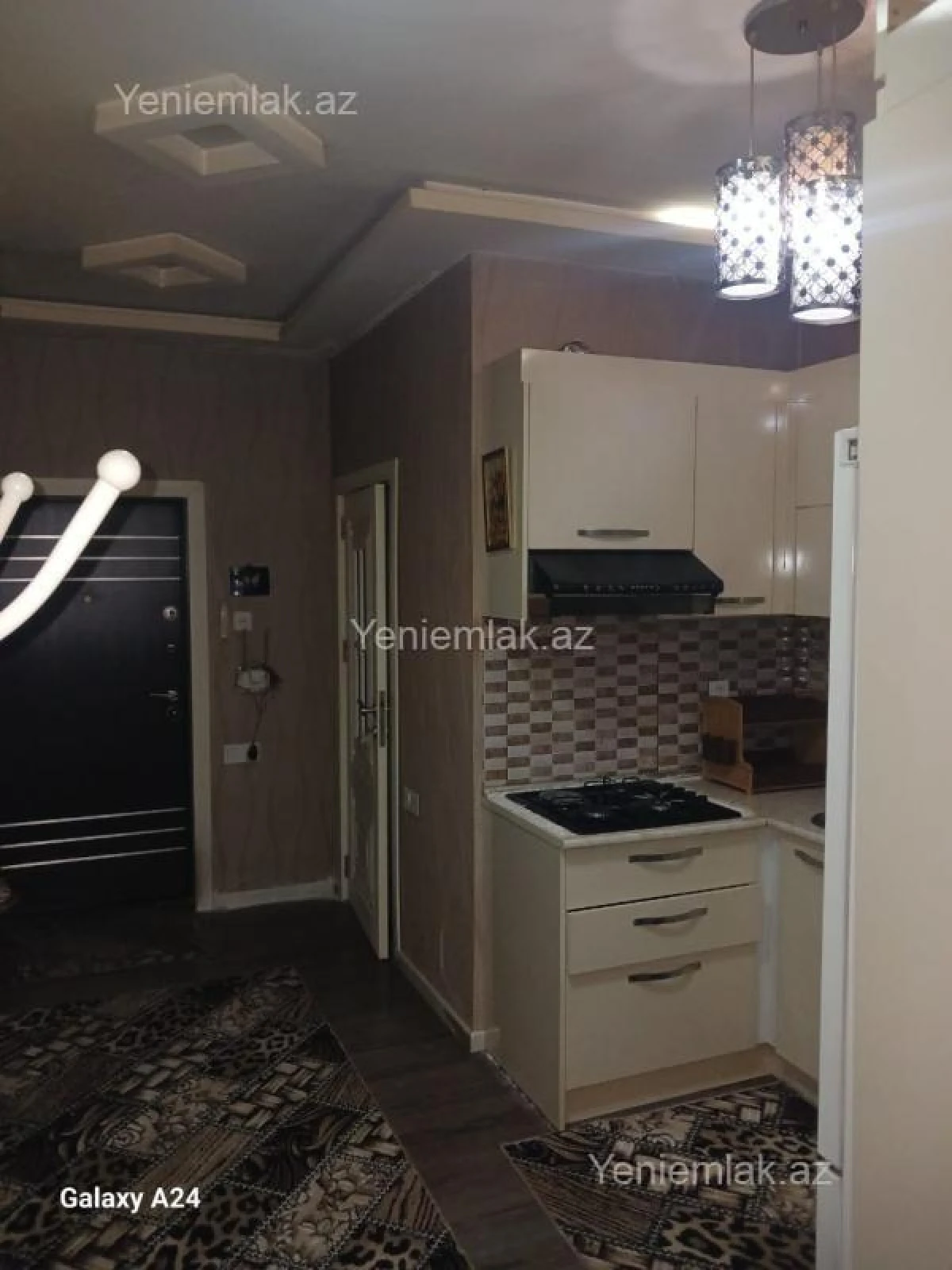 Satılır 3 otaqlı yeni tikili 70 m²