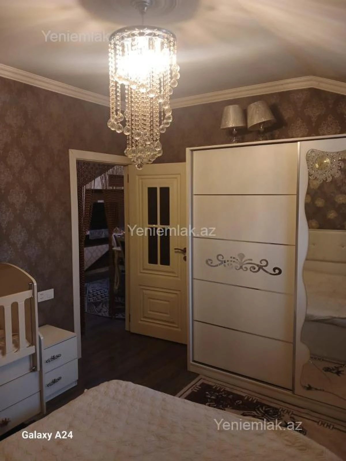 Satılır 3 otaqlı yeni tikili 70 m²