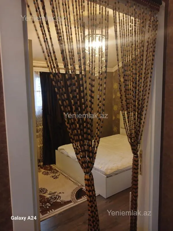 Satılır 3 otaqlı yeni tikili 70 m²