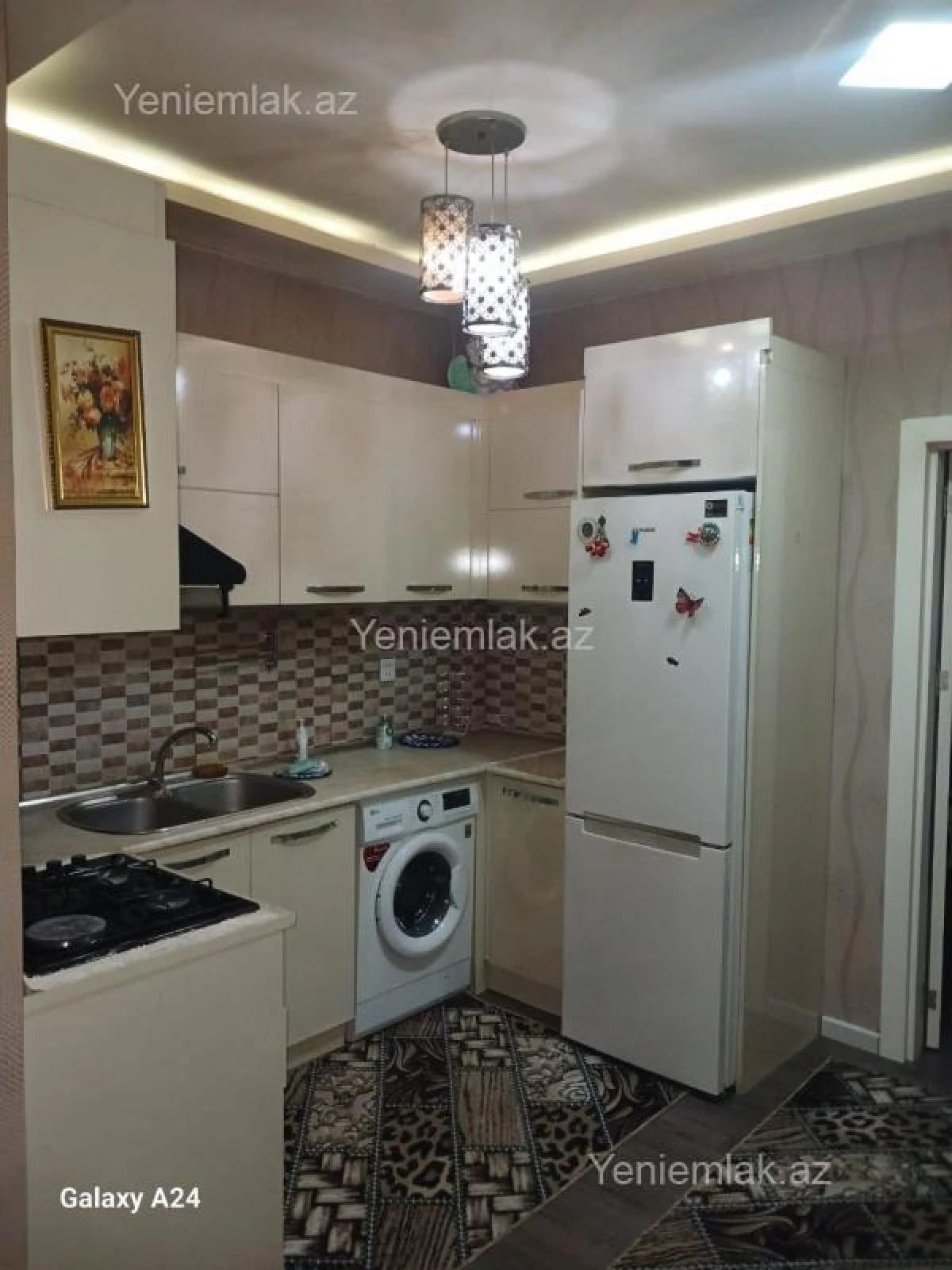 Satılır 3 otaqlı yeni tikili 70 m²