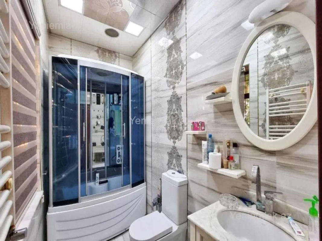 Satılır 7 otaqlı həyət evi 480 m²