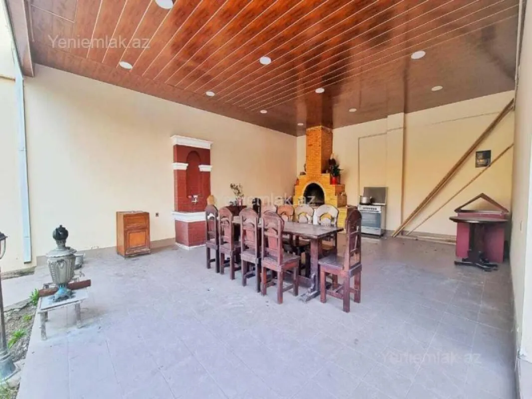 Satılır 7 otaqlı həyət evi 480 m²