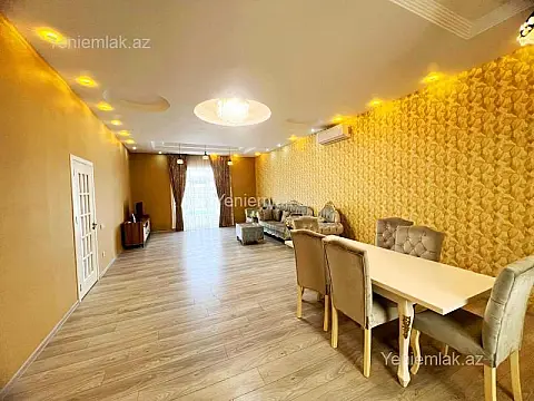 Satılır 5 otaqlı həyət evi 220 m²